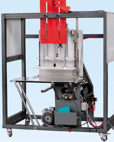 Model 700 dual pressure baler
